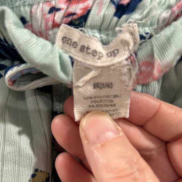 5 for $10 Girls One Step Up shorts Size 4T - Picture 3 of 3